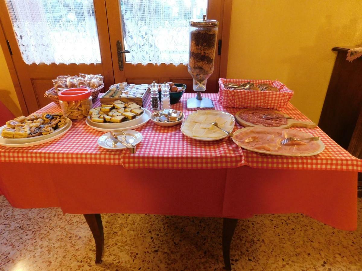 Agriturismo Al Casale Codroipo Exteriör bild